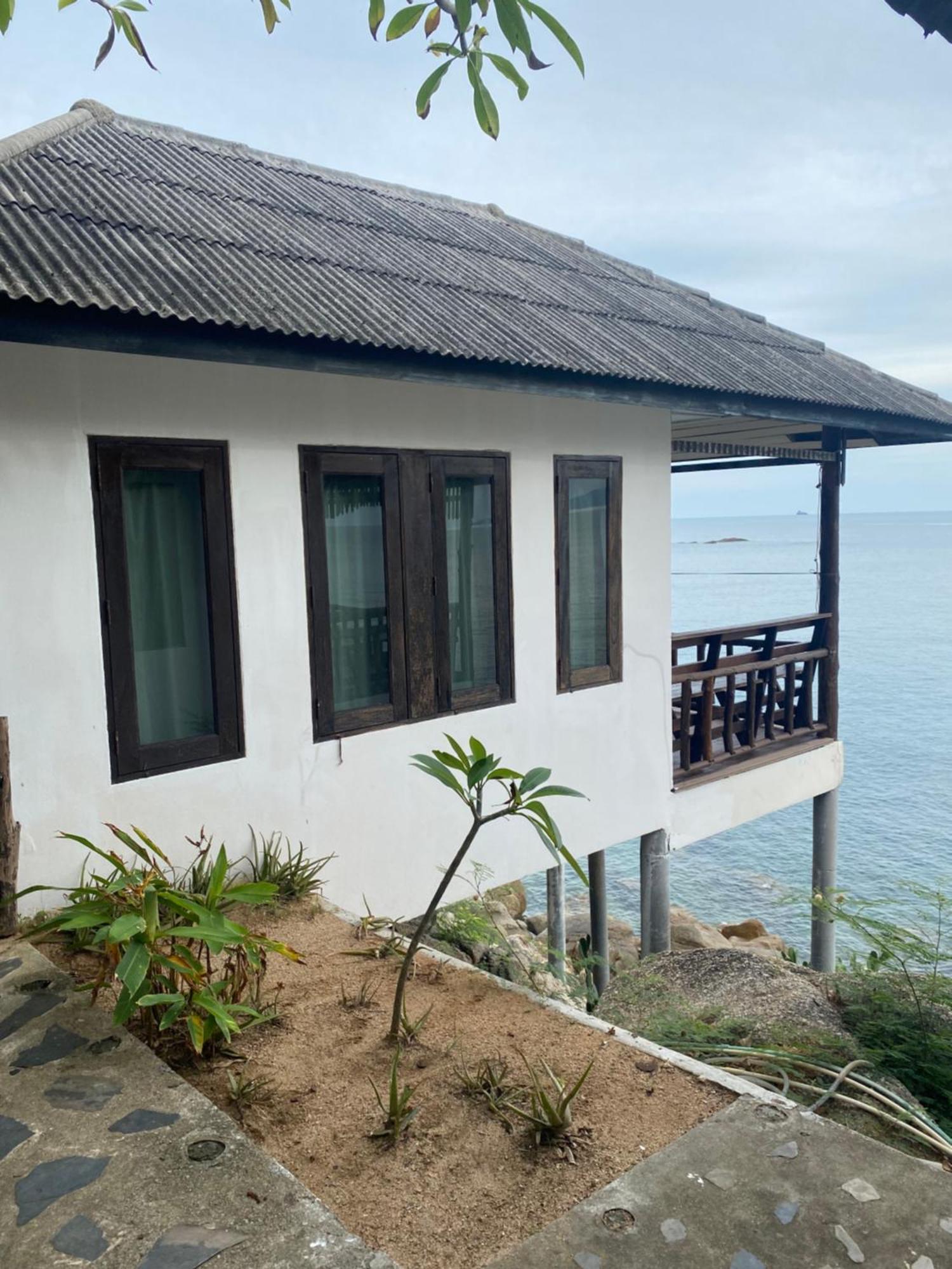 Lighthouse Bungalows Пханган Экстерьер фото
